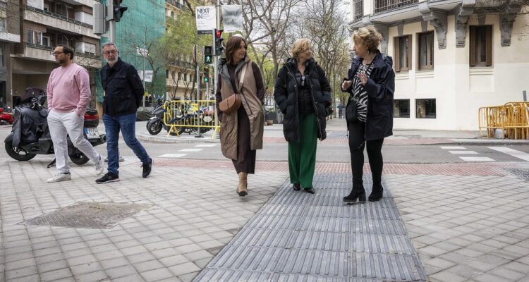 Calle Ortega y Gasset tras la renovación de las aceras