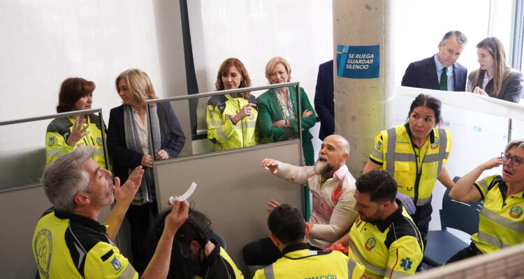 Acción formativa sobre escenarios de simulación clínica de equipos en el CIFSE