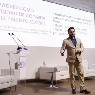 Niño en la presentación de la Red de Mentores de Madrid Emprende
