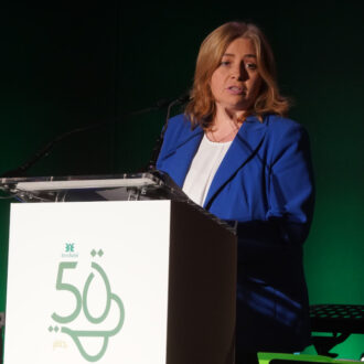 Imagen destacada de la vicealcandesa, Inma Sanz, en la clausura del 50 aniversario de Aresbank