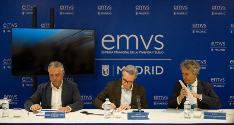 Sorteo de 310 viviendas de alquiler asequible de EMVS Madrid, presidido por el Consejero Delegado de EMVS Madrid, Diego Lozano