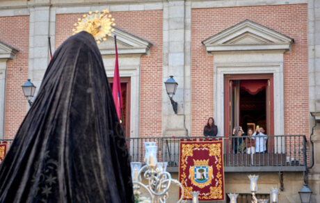 Saeta en la plaza de la Villa. Imagen de archivo