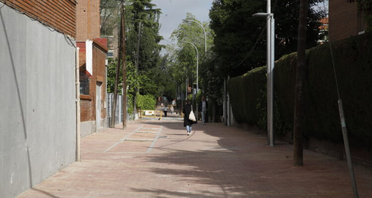 Visita a los trabajos de consolidación de la peatonalización de la calle de los Misterios