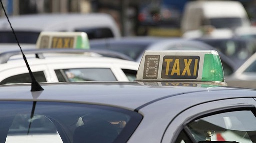 Taxi de Madrid-Imagen de archivo