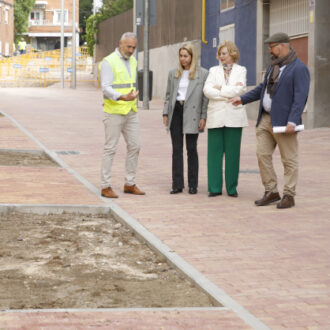 Visita a los trabajos de consolidación de la peatonalización de la calle de los Misterios