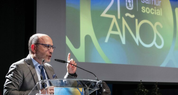 Fernández, en la entrega de Reconocimientos SAMUR Social 2025