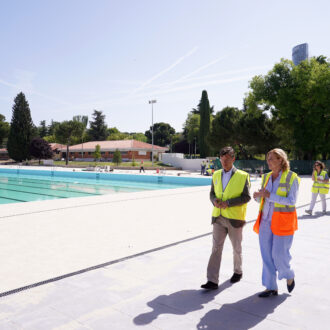 Visita a los trabajos de reforma integral de la piscina de verano del Centro Deportivo Municipal Vicente del Bosque
