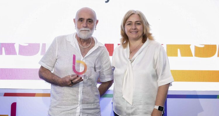 Sanz en la entrega de Premios Diversa