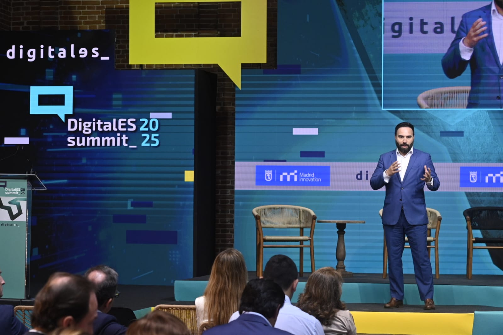 El concejal delegado de Innovación y Emprendimiento, Ángel Niño durante su intervención en DigitalES Summit 25