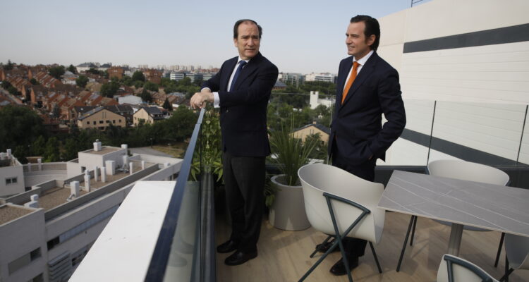 Carabante durante la visita