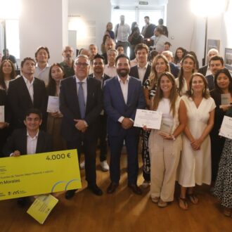 Niño en la clausura de la V edición de Puentes de Talento