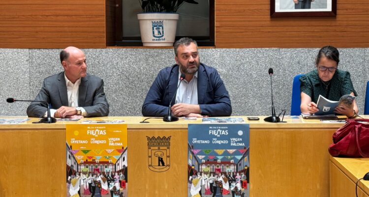 El concejal de Centro en la presentación del programa de fiestas