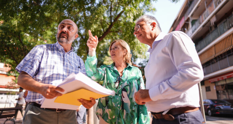 Visita a las obras de remodelación del casco histórico de Carabanchel