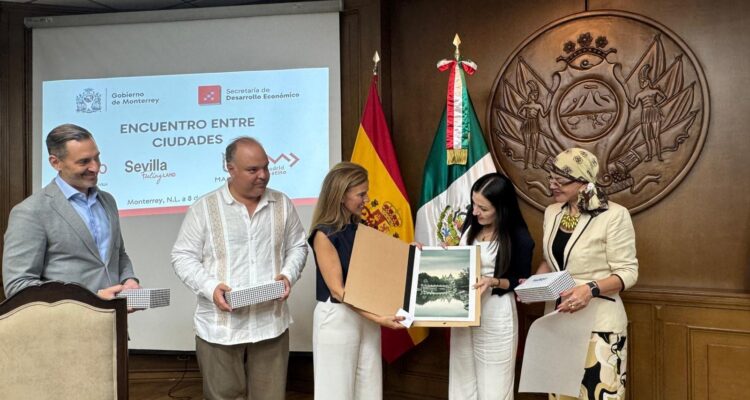 La concejala delegada de Turismo, Almudena Maíllo, durante el viaje de promoción turística de la ciudad de Madrid en México