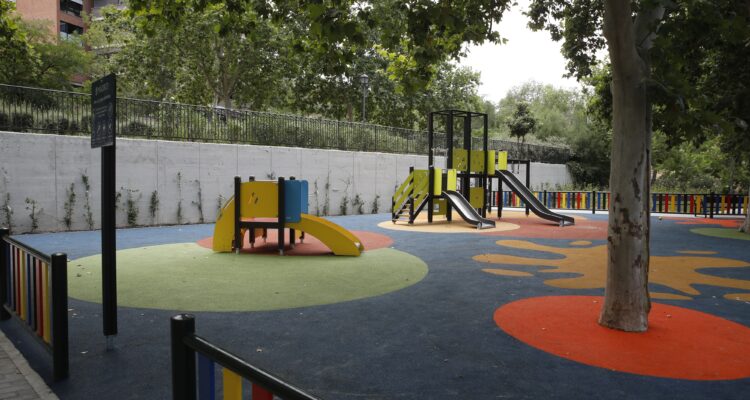 Área infantil parque La Viña