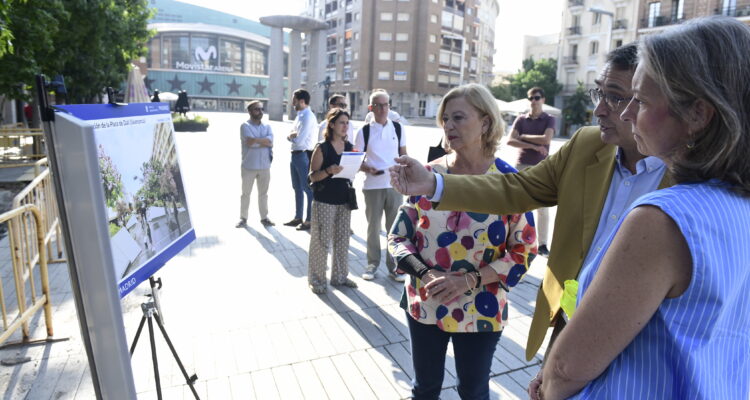 Visita a las obras de rehabilitación de la plaza de Salvador Dalí