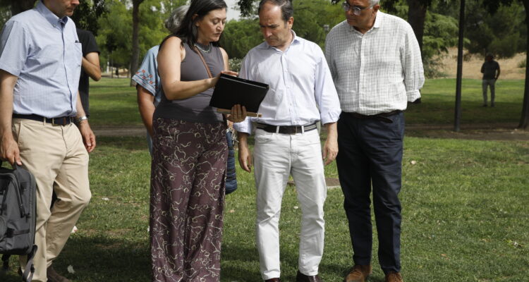 Carabante e Izquierdo con técnicos municipales