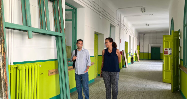 Navarro comprueba obras de repintado