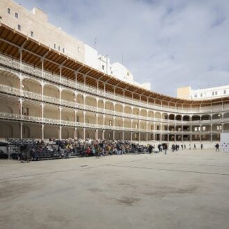 Beti Jai con público espectador