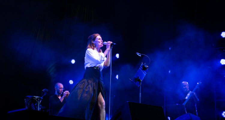 Mónica Molina, protagonista del concierto 'Algo Inesperado' 2025