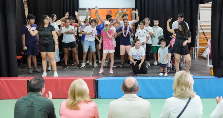 Campamento municipal del programa ‘Centros Abiertos Especiales’ en Vallecas