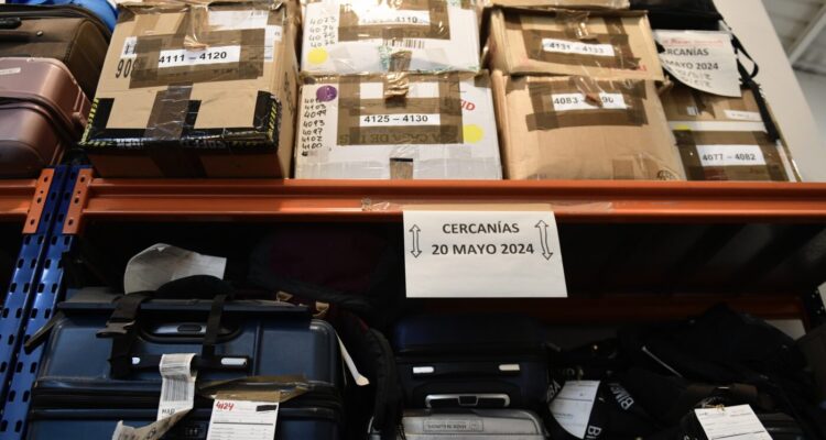 Imagen de objetos perdidos procedentes de la red de trenes de cercanías en Madrid