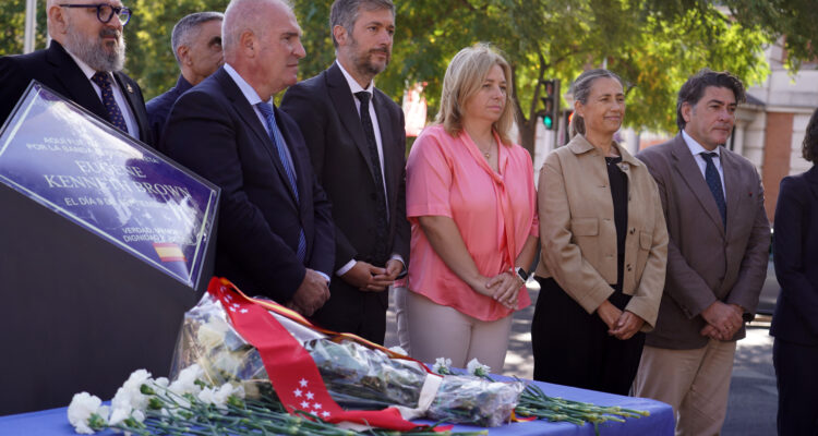 Sanz, en el homenaje a las víctimas del atentado de la plaza de la República Argentina