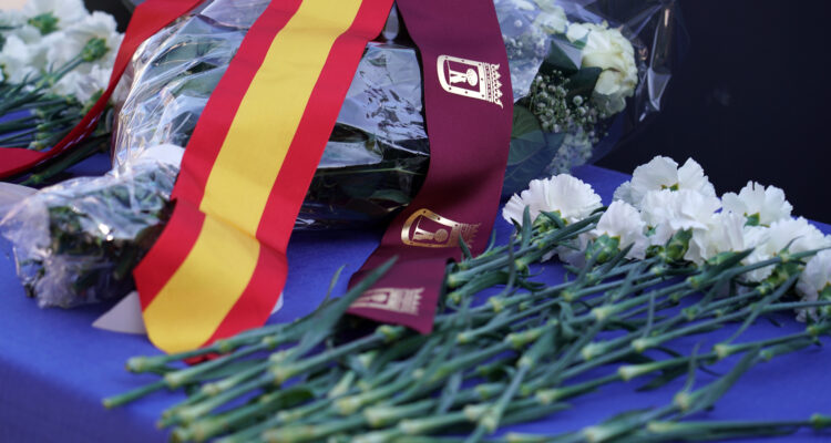 Sanz, en el homenaje a las víctimas del atentado de la plaza de la República Argentina