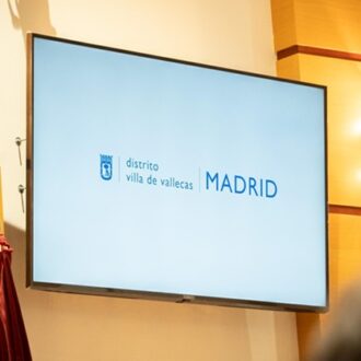 Pantalla informativa del Pleno del distrito