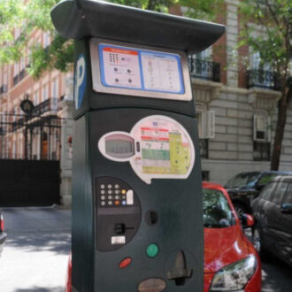 Imagen de archivo. Parquímetro en zona SER