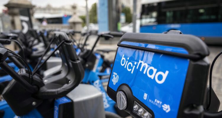 Estación bicimad plaza de Cibeles