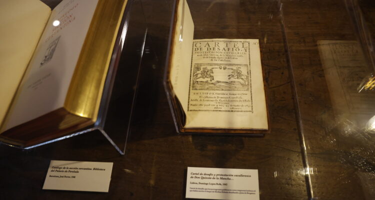 Uno de los ejemplares de la exposición Mil y un Quijotes. De El Paular al Castillo de Peralada