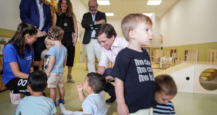 Visita a la Escuela Infantil Municipal José Gómez Gil con motivo del inicio del curso escolar 2025-2026