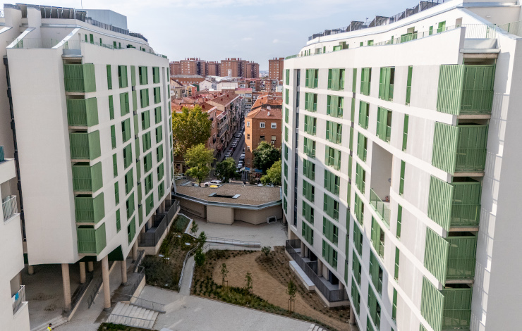 Exterior de la promoción de EMVS Madrid Nuestra Señora de los Ángeles 14