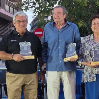 Maíllo, con galardonados con los II Premios Villa de Canillejas