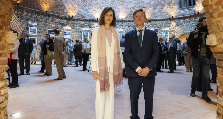 Páramo y Esmeralda de Bélgica durante la inauguración