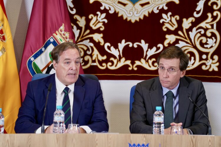 Almeida y Taboada en rueda de prensa posterior a Junta de Gobierno