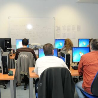 Foto de archivo de una sesión formativa impartida por la Agencia para el Empleo