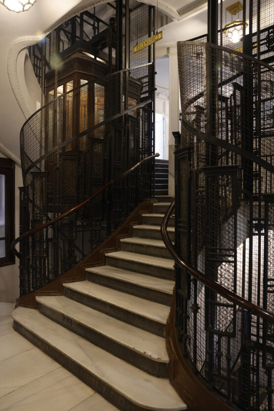 Escalera interior Casa Palazuelo en la calle Mayor 4