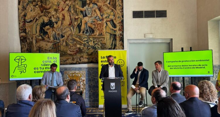 El vicepresidente de la Asociación de Empresarios de Ocio y Espectáculos de la Comunidad de Madrid ‘Noche Madrid’, Alejandro Zamarro durante su intervención