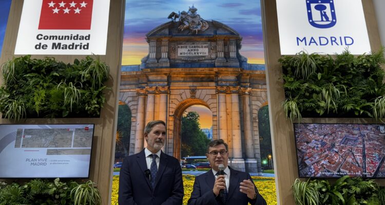 González y García durante Expo Real 2025