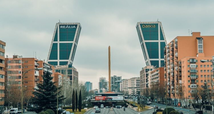 Torres KIO. Imagen de Madrid Film Office