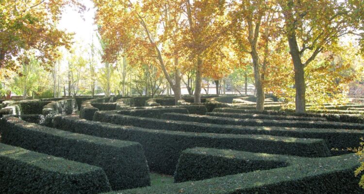 Jardín histórico de El Capricho. Imagen de Madrid Film Office