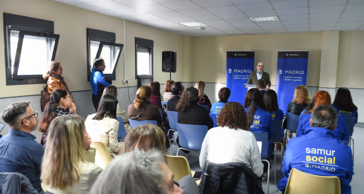 Fernández hace balance del dispositivo habilitado en el Centro de Acogida de Emergencia Pinar de San José