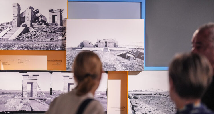 Rivera de la Cruz inaugura la exposición Debod 1954-1964