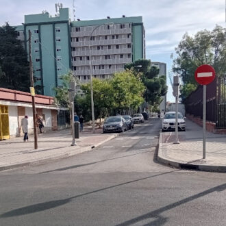 Vial donde se ubica la calle de Bernardo Bonezzi