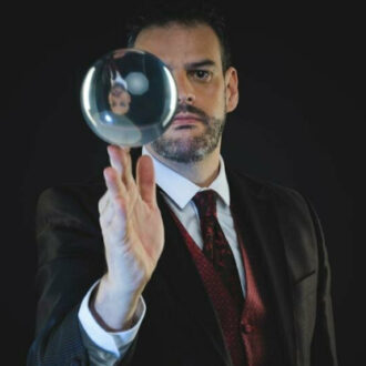 'Los secretos de la hipnosis: entre la ciencia, el arte y el misterio', por Jorge Astyaro