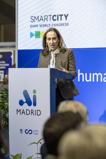 La Coordinadora General de la Alcaldía, Inmaculada Sánchez-Cervera, durante la inauguración