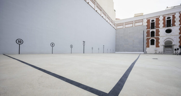 Pinta del frontón del Beti Jai en la actualidad