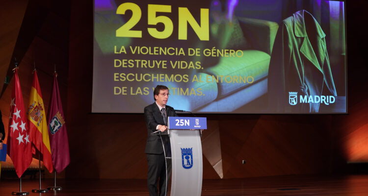 El alcalde de Madrid, José Luis Martínez-Almeida, durante su intervención